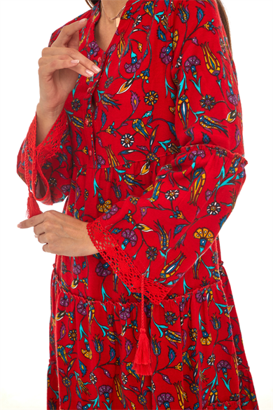 Pazen Kırmızı Dantelli Çini Desen Uzun Elbise